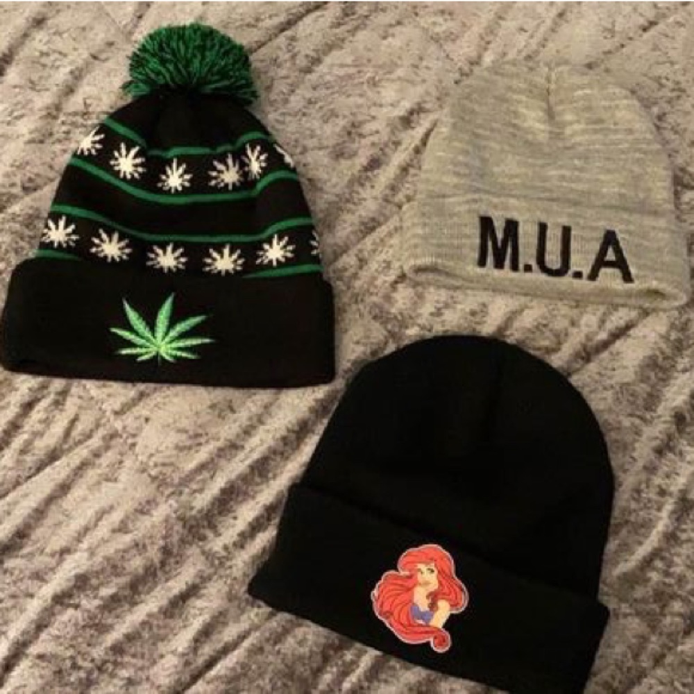 BEANIES